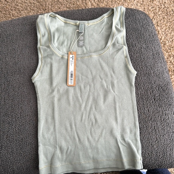 SKIMS Tops - Skims, Size Small Cotton Rib Tank - color mineral